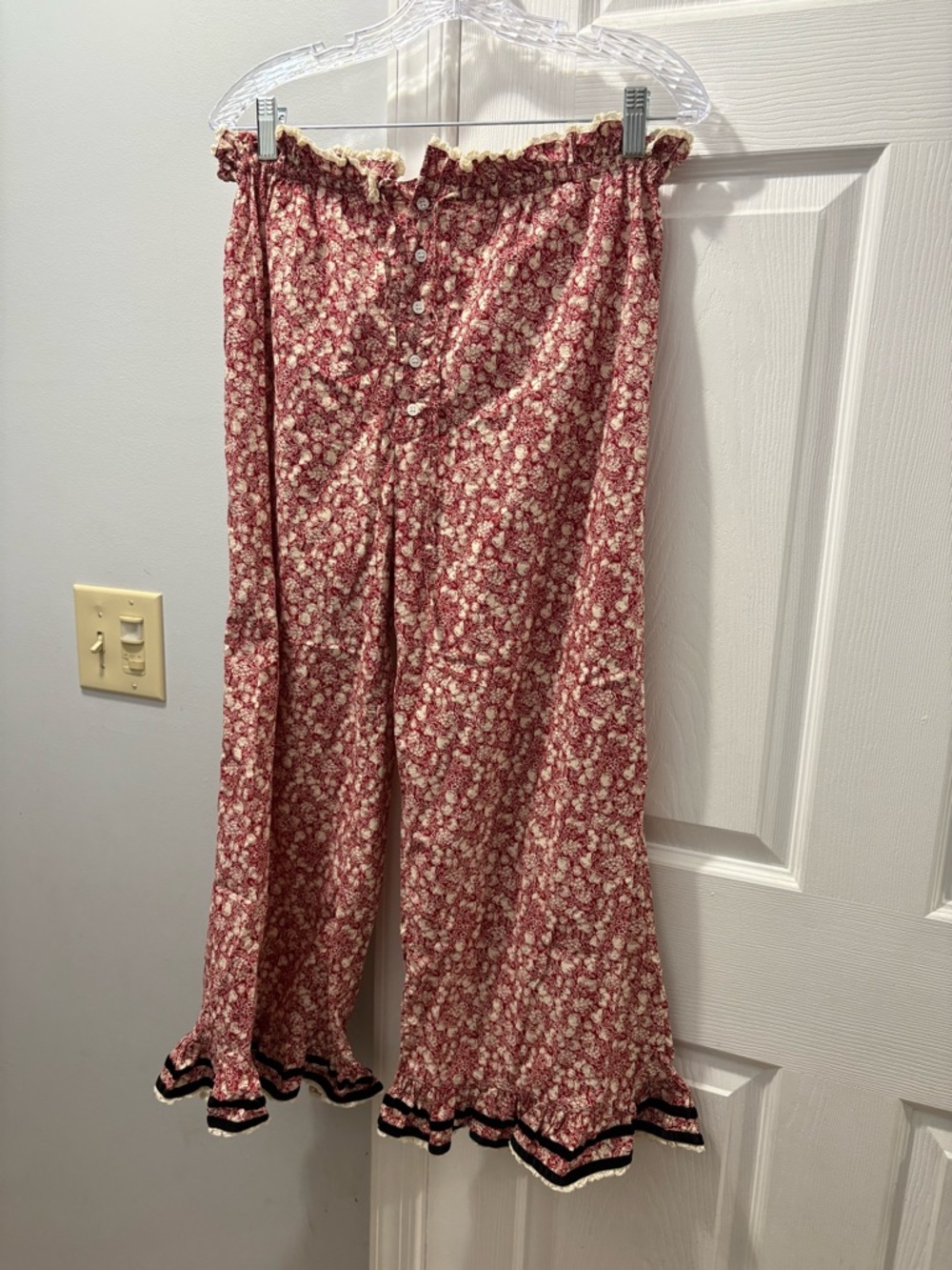 Doen Casta Pant In Rouge Pomme et Poire Size Small